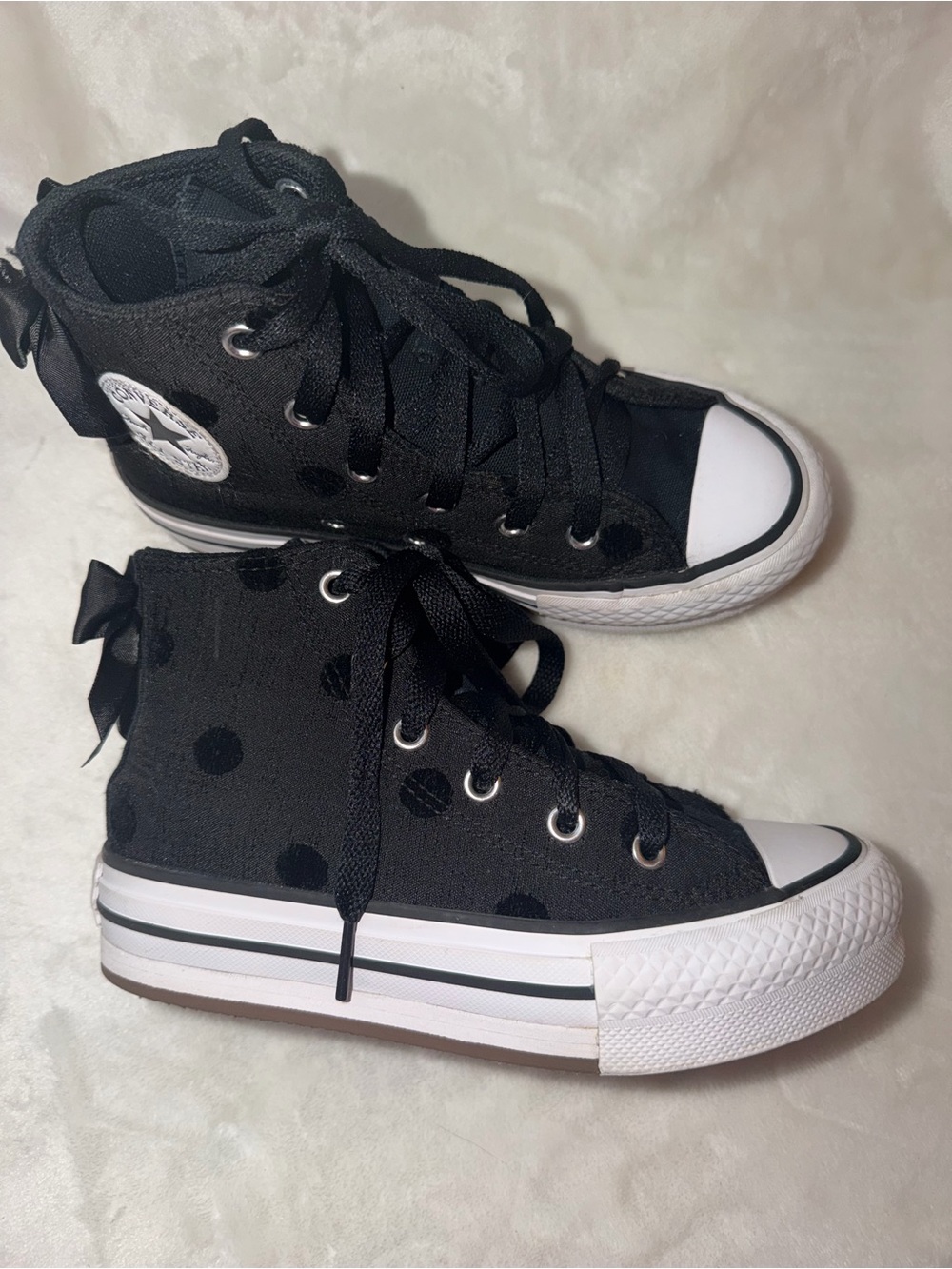 Converse Chuck Taylor All Star Black Polka Dot High Tops Bow Youth Size 1 - Picture 2 of 13